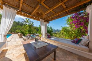 Casa de campo con piscina - relax en Ibiza