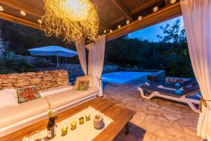 Casa de campo con piscina - relax en Ibiza