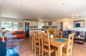 4 bedroom luxury home overlooking Kenmare Bay