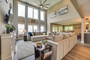 Houghton Lake Home with Private Dock and Kayaks! - Roscommon