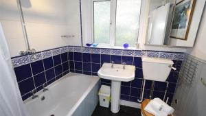 Overland Road, Mumbles