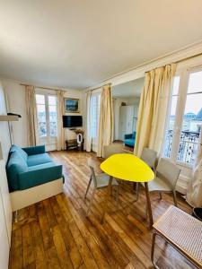 Studio « lescostreet » Les Halles : vue Tour Eiffel