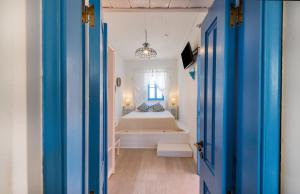 SUN PETRADI Tradition & Luxury