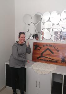 LA FAMILIA NASCA HOUSE