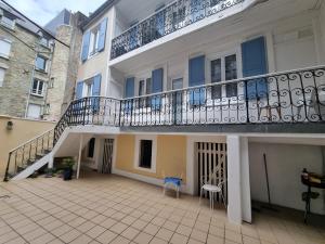 Appartements Duplex F3 hypercentre Cherbourg pres du port : photos des chambres