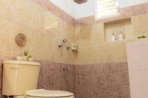 Departamento amplio, privado y completo