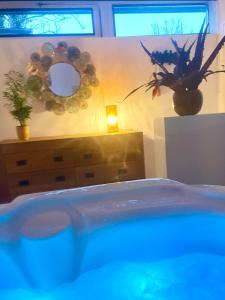 Loft avec jacuzzi et terrasse privés