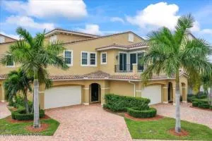 Luxury Villa near beach - 因迪兰提克