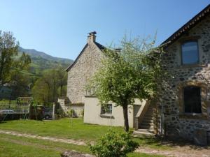 Maisons de vacances Gite Mandailles-Saint-Julien, 3 pieces, 5 personnes - FR-1-742-138 : photos des chambres