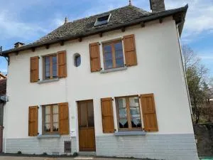 Charmante maison 3 chambres avec jardin, cheminée, parking, proche Conques et activités plein air - FR-1-742-168 - Calvinet