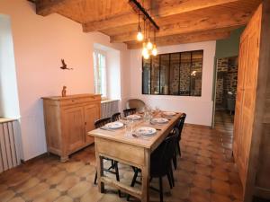 Maisons de vacances Gite Valuejols, 4 pieces, 6 personnes - FR-1-742-122 : photos des chambres