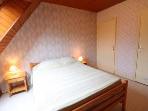 Maisons de vacances Gite Le Claux, 5 pieces, 6 personnes - FR-1-742-170 : photos des chambres