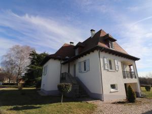 Maisons de vacances Gite Arpajon-sur-Cere, 3 pieces, 4 personnes - FR-1-742-148 : photos des chambres