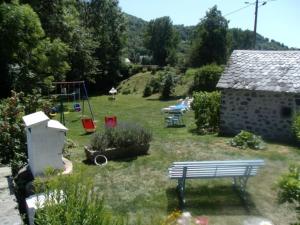 Maisons de vacances Gite La Chapelle-d'Alagnon, 6 pieces, 13 personnes - FR-1-742-194 : photos des chambres