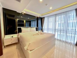 Grand Avenue Residence condominium
