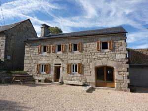 Maisons de vacances Gite Val-d'Arcomie-Saint-Just, 5 pieces, 9 personnes - FR-1-742-363 : photos des chambres