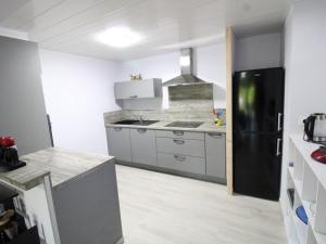 Maisons de vacances Gite Valuejols, 4 pieces, 6 personnes - FR-1-742-416 : photos des chambres