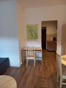 Przytulny Apartament z Balkonem