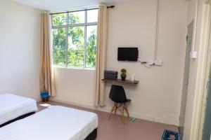 Familia Motel Kangar