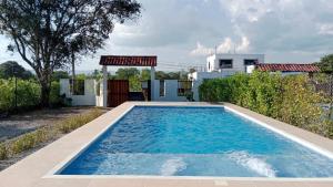 Casa Campestre La Victoria piscina privada, wifi