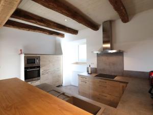 Maisons de vacances Gite Le Monteil, 4 pieces, 6 personnes - FR-1-742-487 : photos des chambres