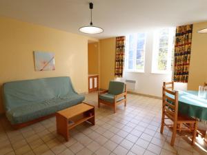 Appartements Appartement Saint-Vincent-de-Salers, 2 pieces, 2 personnes - FR-1-742-502 : photos des chambres