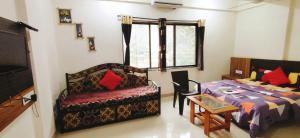 Happy Stay, Panchgani