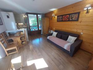 Appartements Studio a Brides-les-Bains avec Balcon, Parking & Wifi – 4 Pers - FR-1-512-274 : photos des chambres