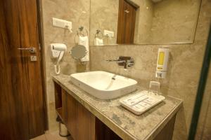 Hotel Utsav Square