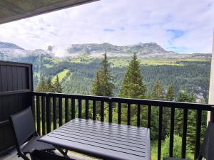Studio rénové avec cabine à Flaine, balcon ensoleillé - FR-1-425-201