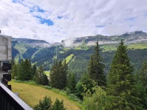 Studio rénové avec cabine à Flaine, balcon ensoleillé - FR-1-425-201