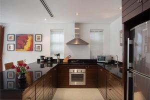 The Residence Villa 203