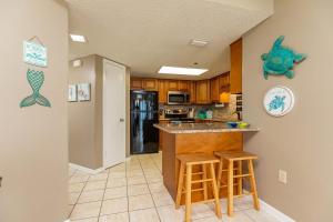 Phoenix East 407 condo