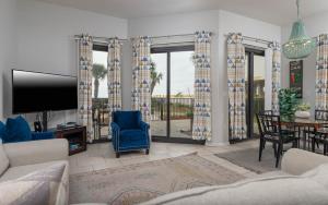 Phoenix East 001 condo