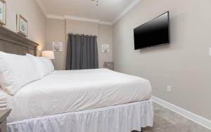 Phoenix Orange Beach II 1703 condo