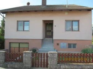 Gästehaus M - 维尔弗斯多夫