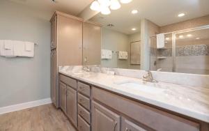 Phoenix Orange Beach II 1705 condo