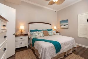 Phoenix East 108 condo