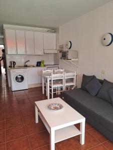 Studio-appartement EL CHAPARRAL con hermosa vista y piscina