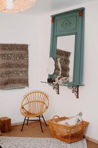 Maison chaleureuse en centre village avec cheminée