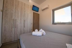 Rikia Deluxe Houses