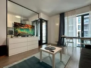 Boutique Cloud9 Pipera nearby Drpciv - Herestrău