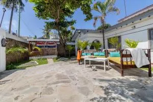 Villa by the beach Mombasa - 杉祖