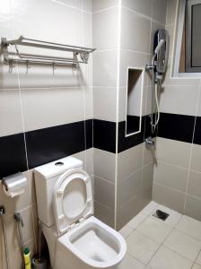 Saville cheras link mrt cozy 2 bedrooms