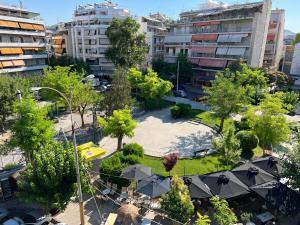 Athens Spacious Apartment 5 min to metro station