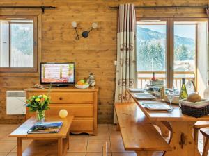 Appartements Attractive apartment with a balcony in Le Grand Massif : photos des chambres