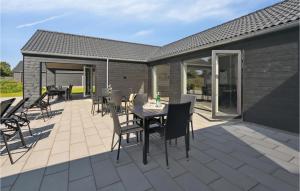 Stunning Home In Rømø With Sauna