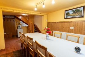 Lázár Panzió és Vendégház