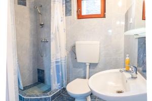 Lázár Panzió és Vendégház