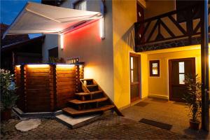 Lázár Panzió és Vendégház